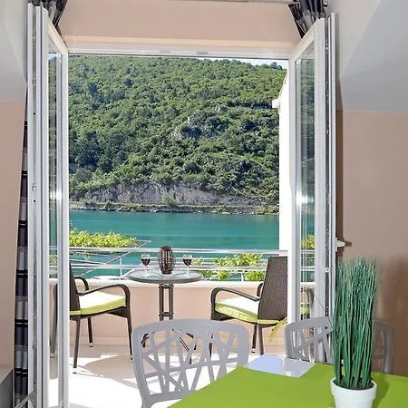 Апартаменты Blue Bay *